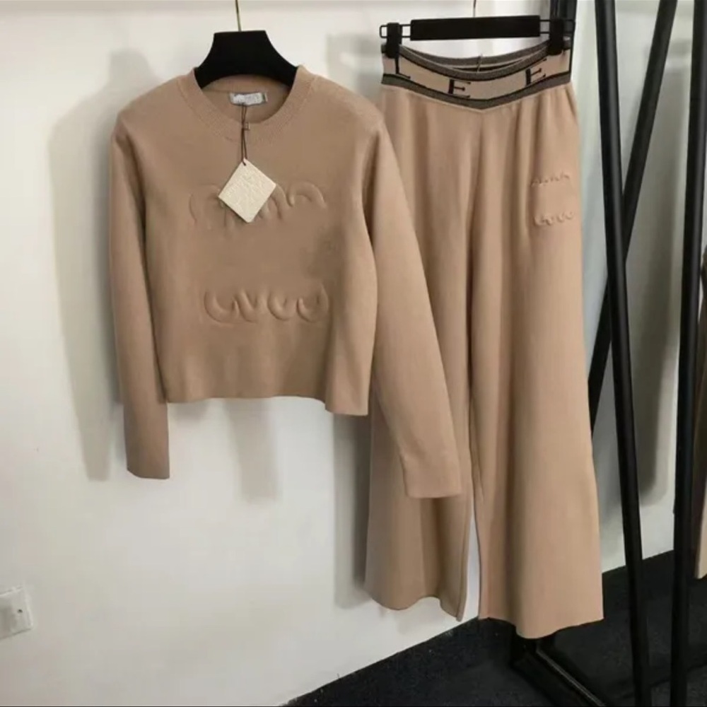 Women’s Falls Outfits